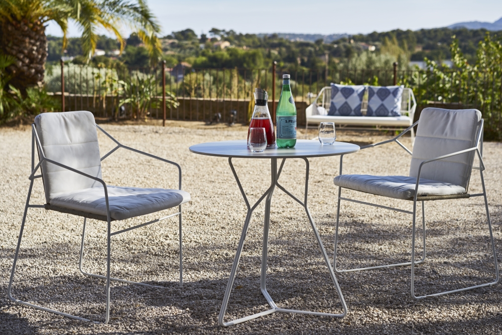 serac table ceramic white 72cm 2.1000br