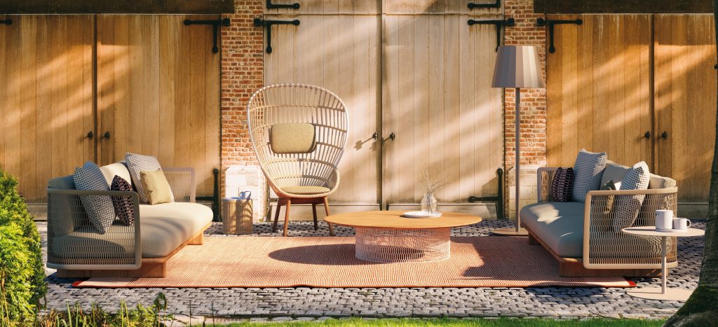 Stijlvolle buitenruimte met moderne tuinmeubelen