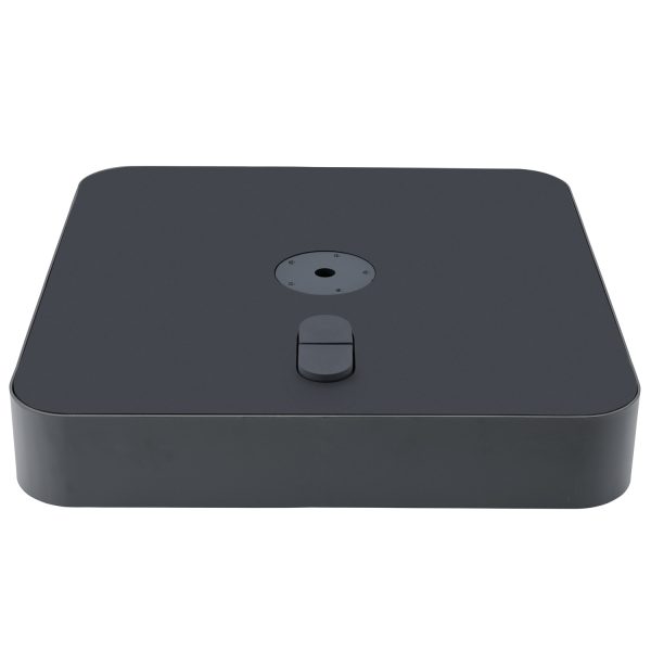 Zwarte metalen basisplaat met centrale schakelaar