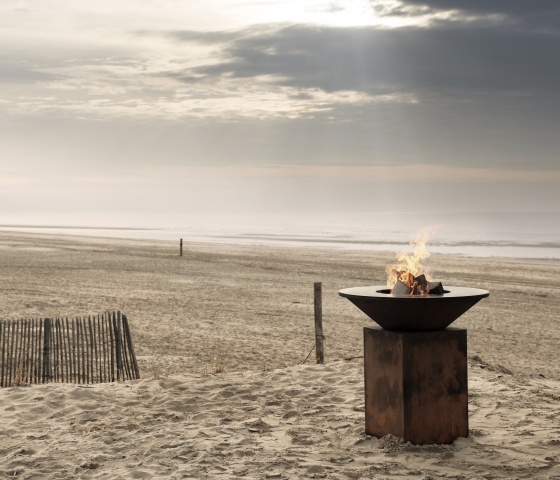 Ofyr strand liggend klein