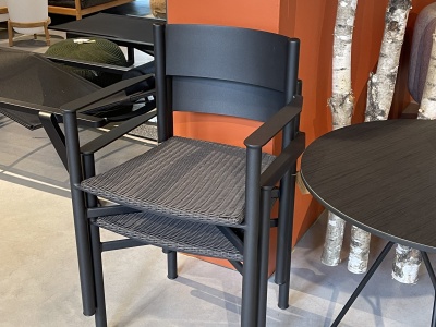 Triconfort Enea stoel OASIQ Serac tafel (2)-min